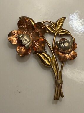Vintage copper Floral Mixed Metal Brooch in Gold and Copper Tones